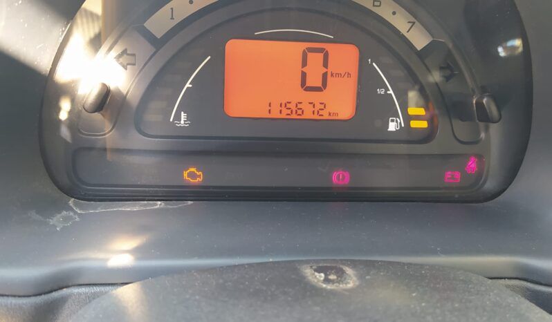 
								Citroën C3 2004 full									